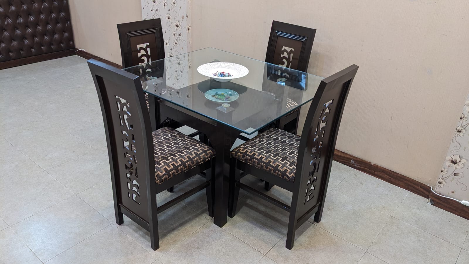 Sheesham Wood 4 Seater Dining Table