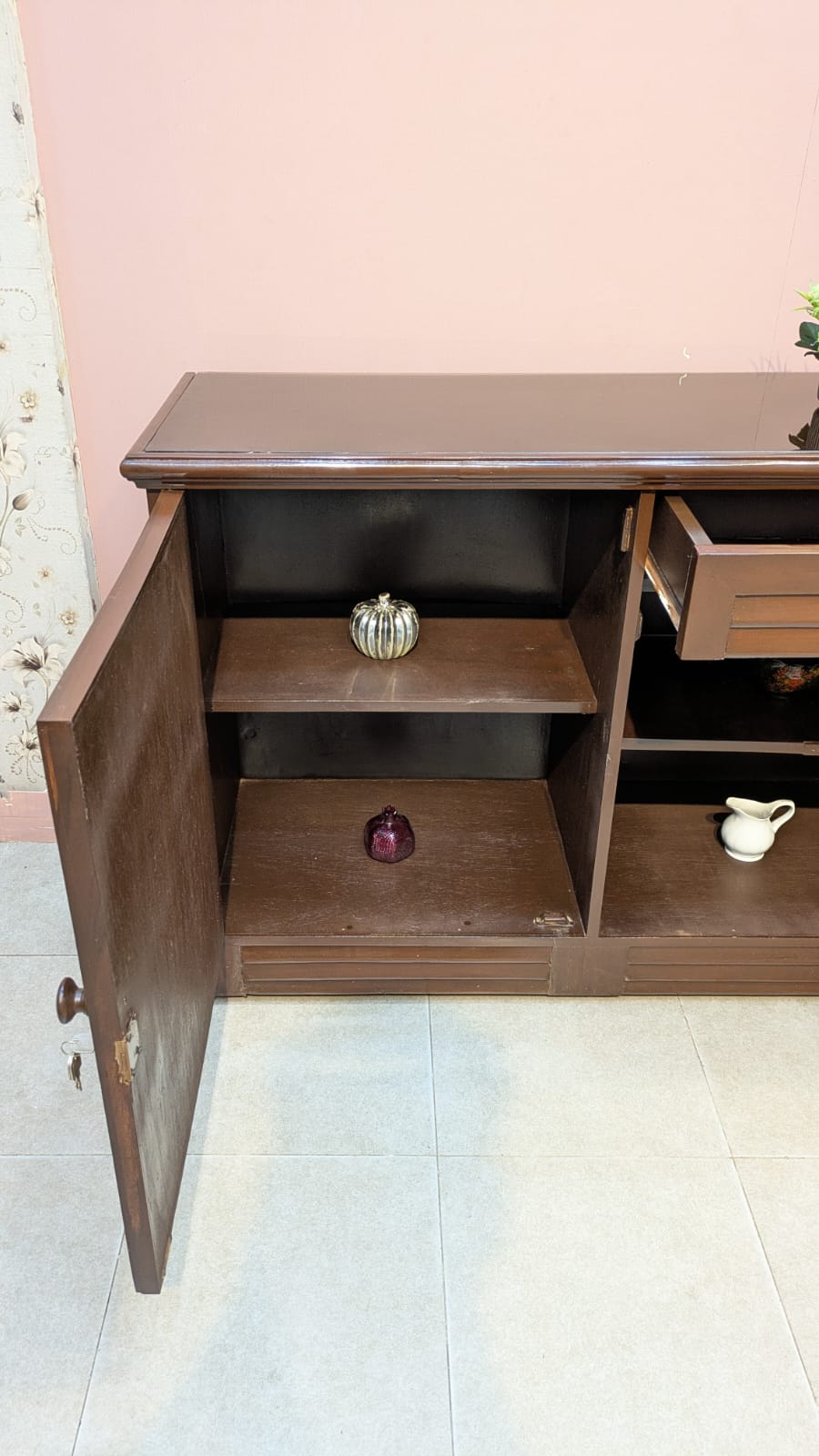 Beautiful Sideboard Cabinet
