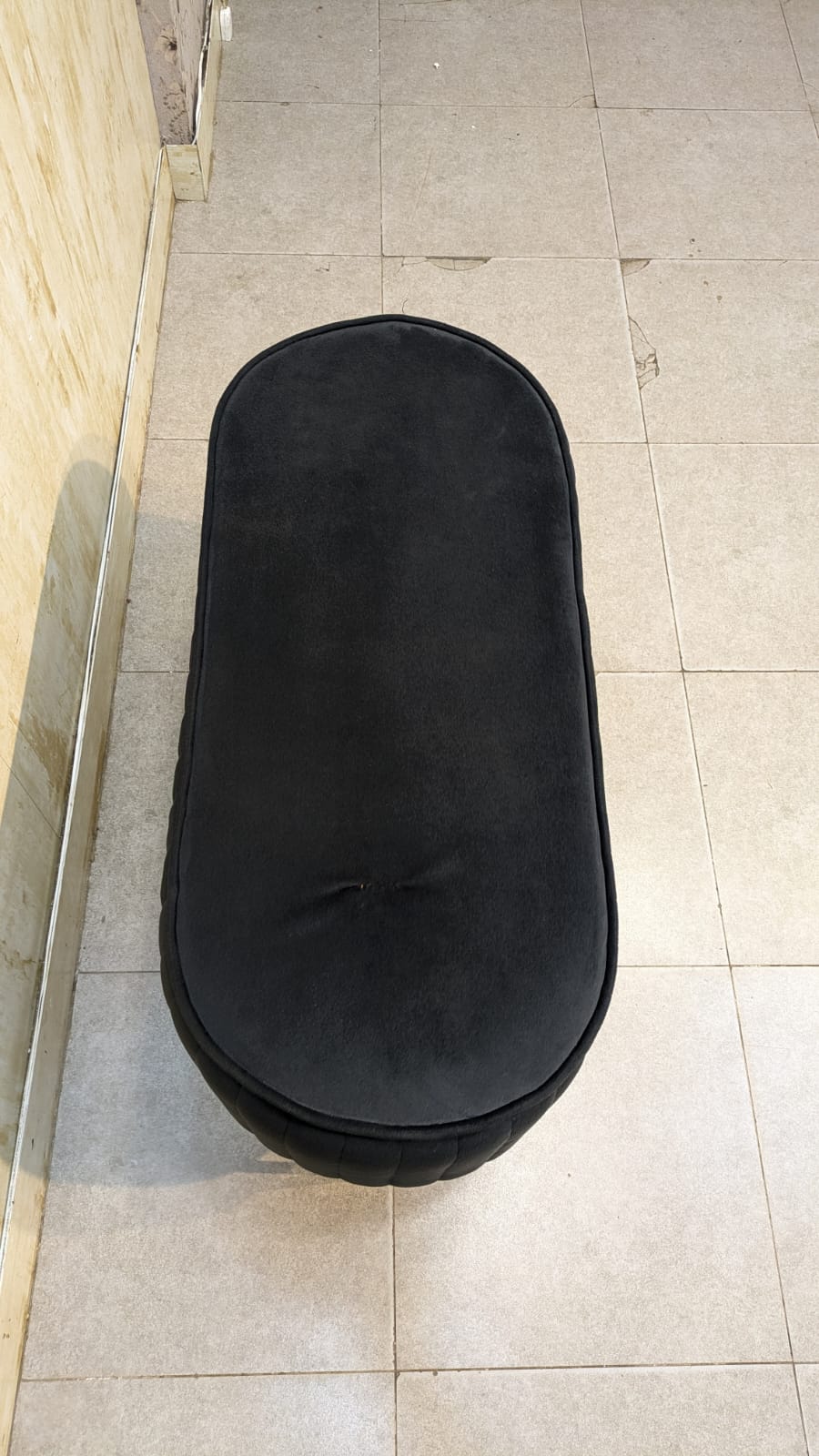 Modern Design Ottoman – Elegant & Stylish