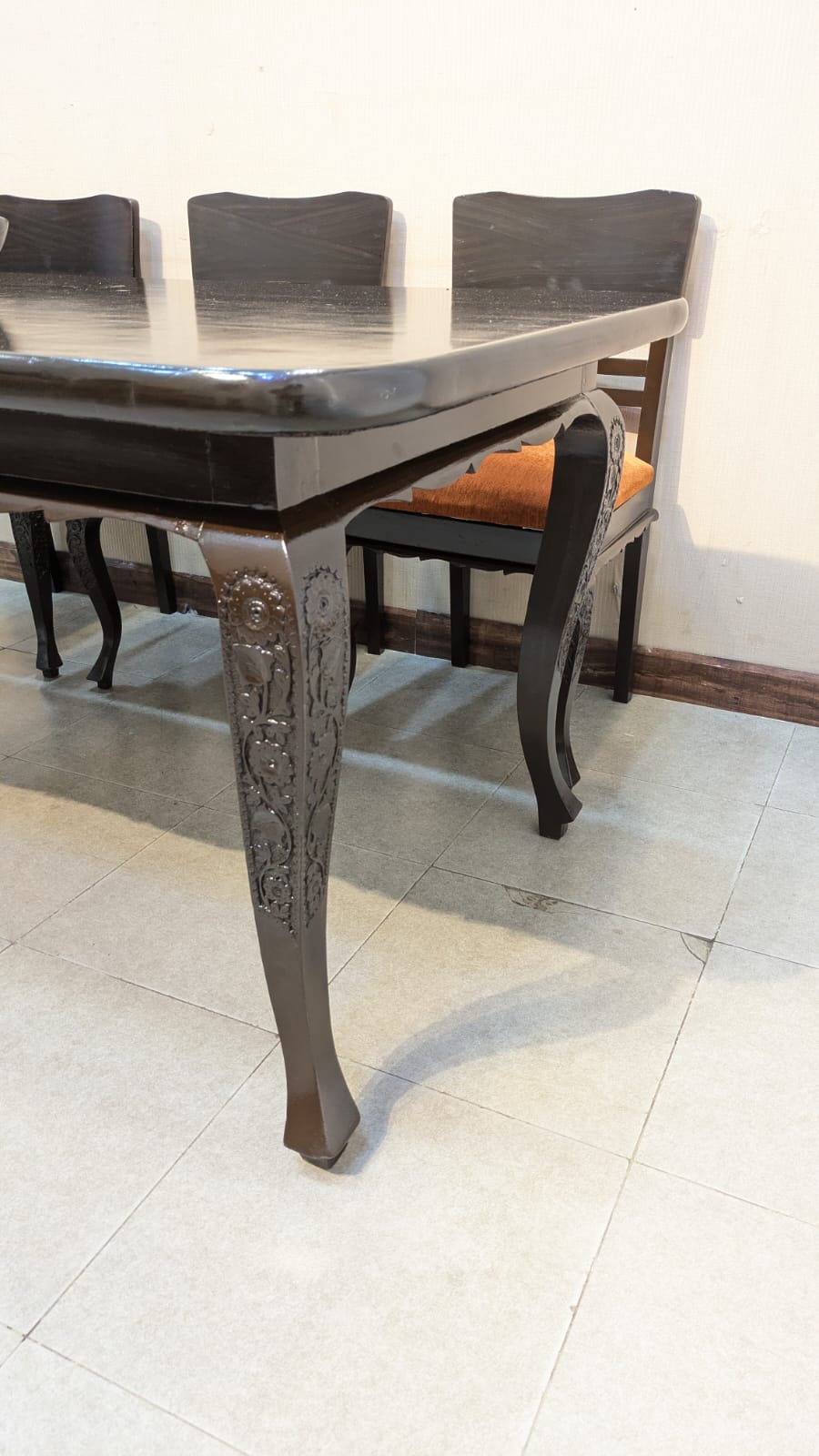 8 Seater Dining Table