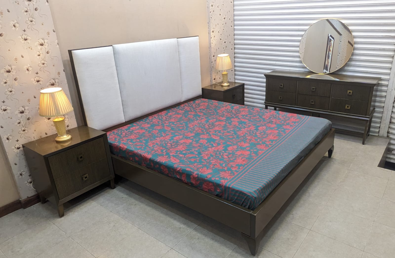 Modern King Size Bed Set
