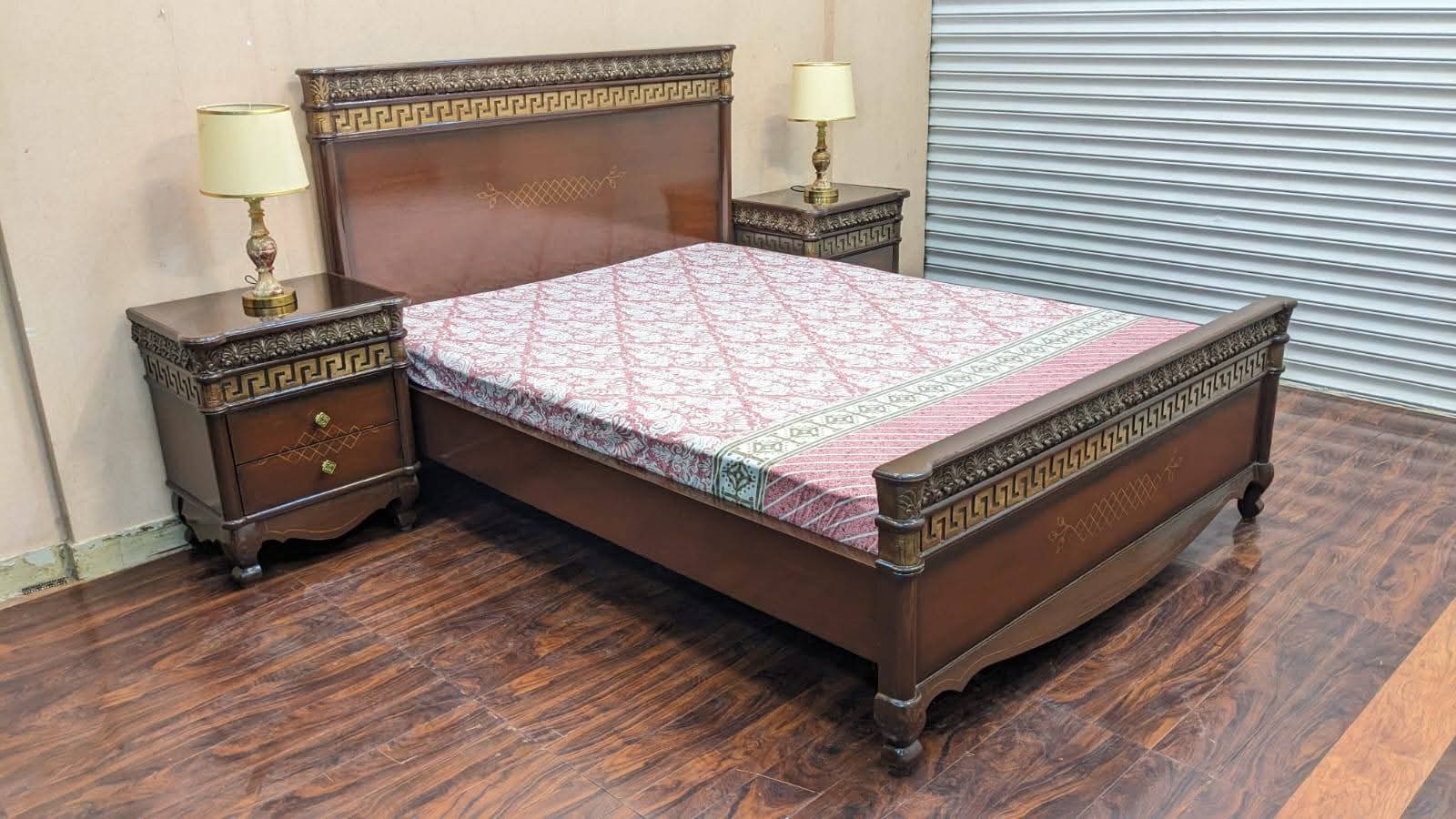 Queen Size Bed Set
