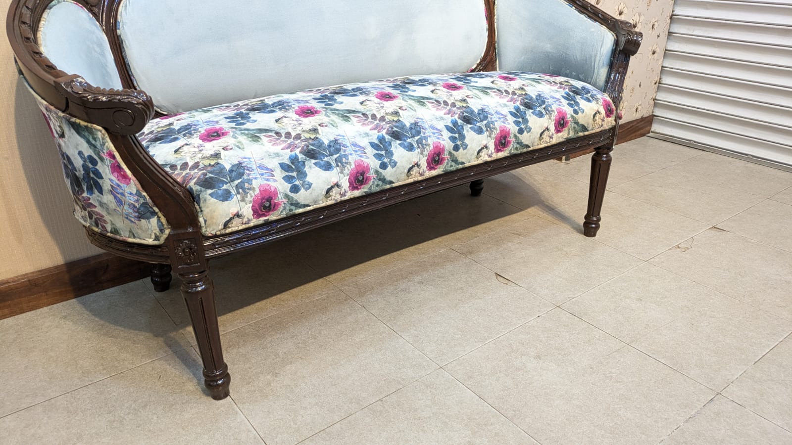 Solid Sheesham Wood 4 Seater Sofa Set