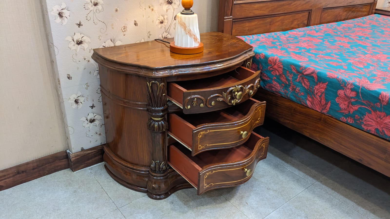 Solid Sheesham Wood King Size Bed Set