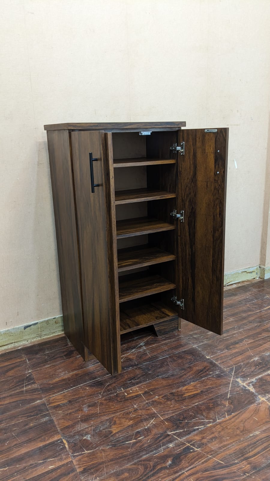 DivineCrafts Brand New Shoe Rack