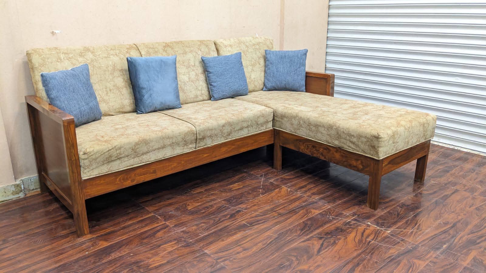 4 Seater L Shape Sofa Set