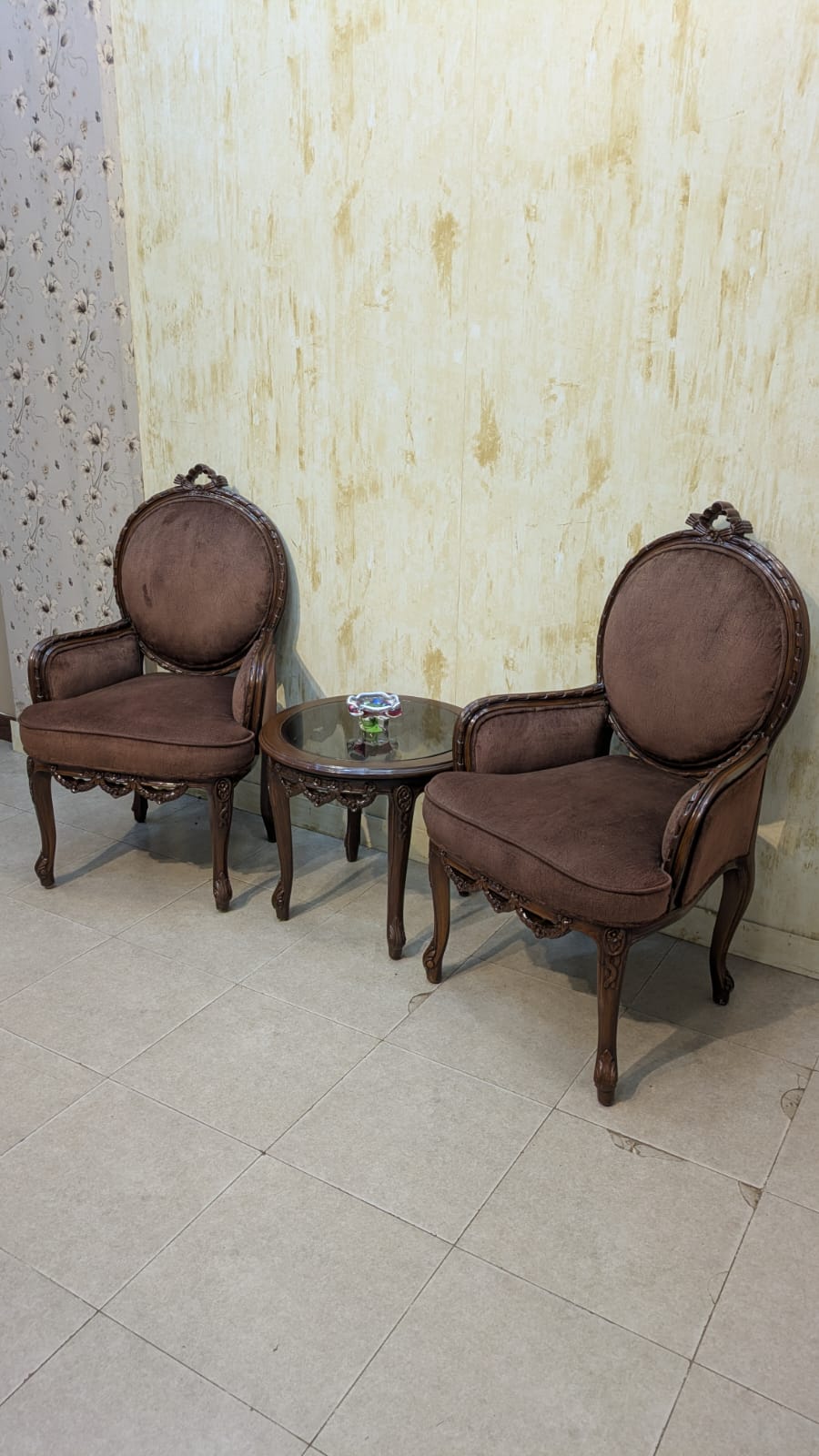 Beautiful Solid Sheesham Wood Coffee Chair Set