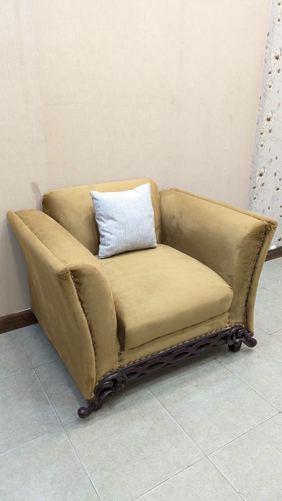 4 Seater Sofa