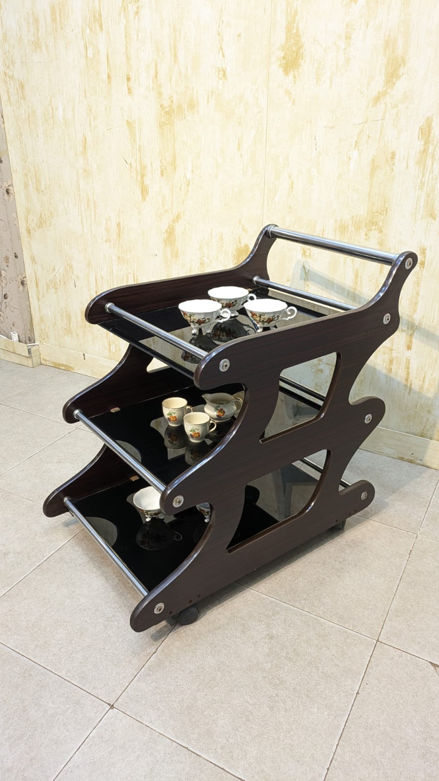 BEAUTIFUL MODERN 3-TIER TEA TROLLEY