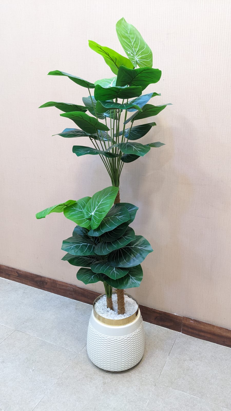 New Artificial Decorative Planter