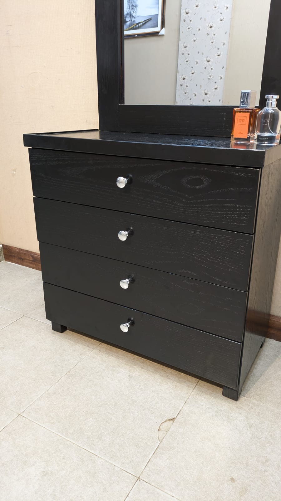 Twin Size Bed With Dressing Table