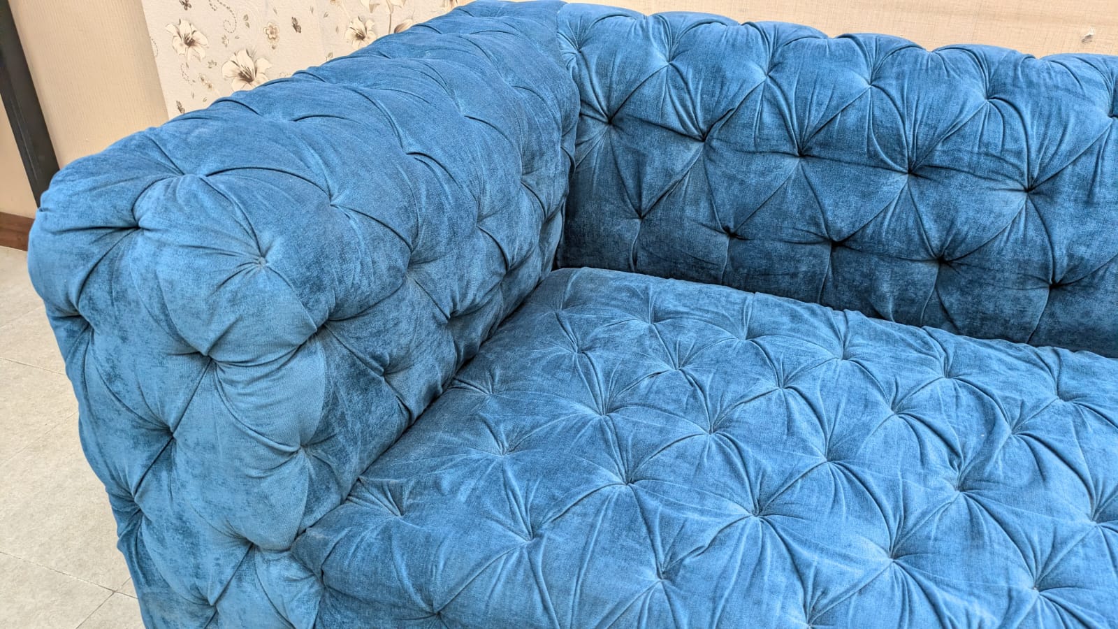 Luxury Design 5 Seater Sofa Set