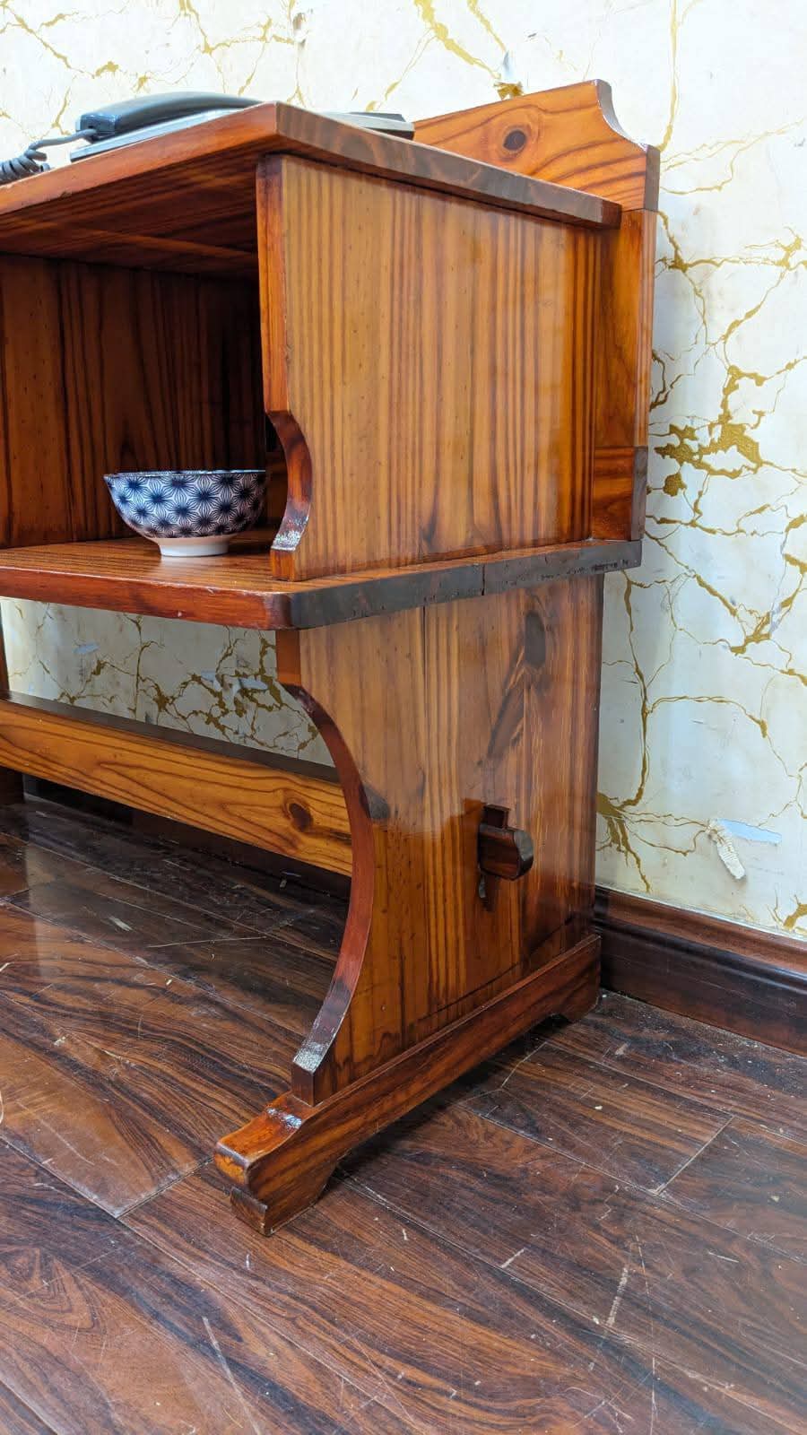 Pure Wooden Telephone Seattee