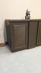 Elegant Design Sideboard