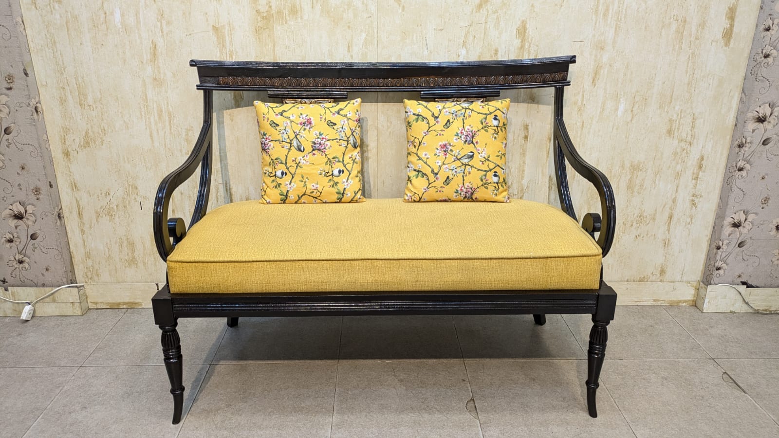 4 Seater Sofa Set