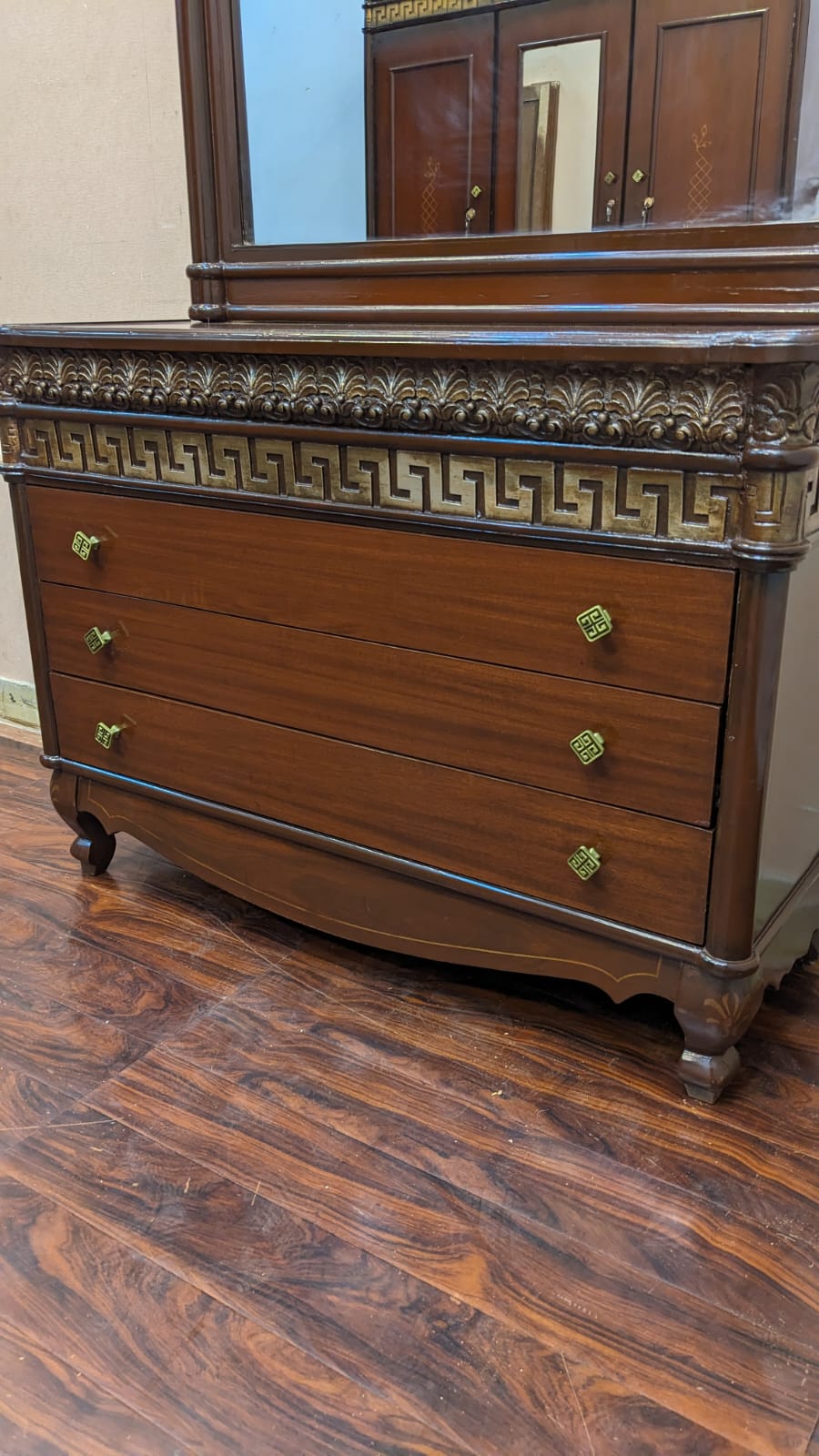 Queen Size Bedroom Set
