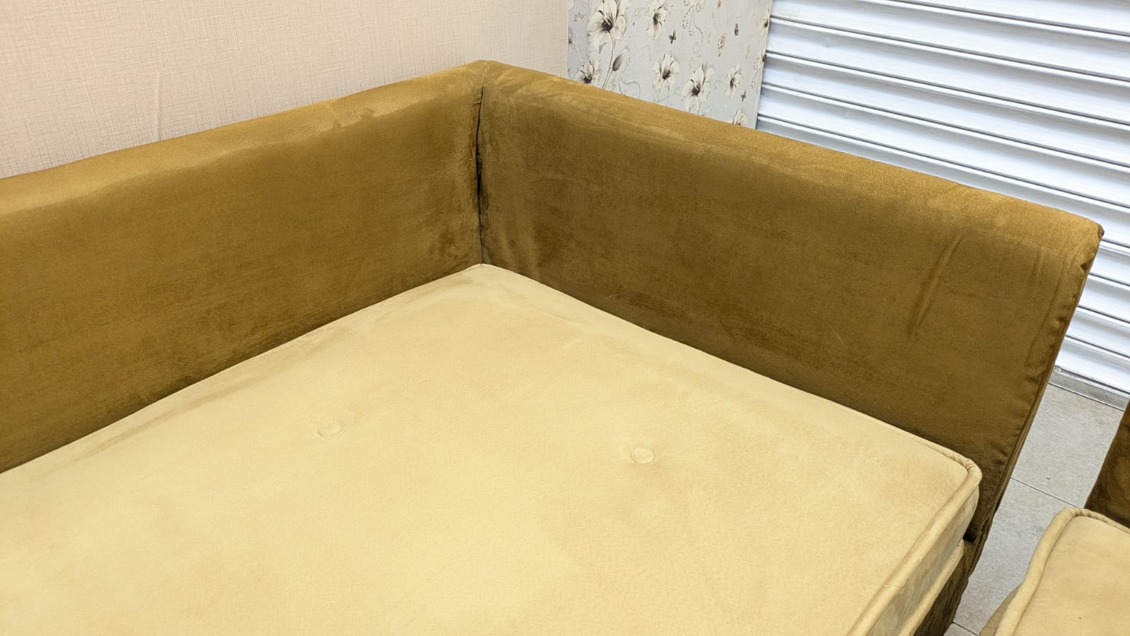 Comfortable 7 Seater L Shape Sofa Set
