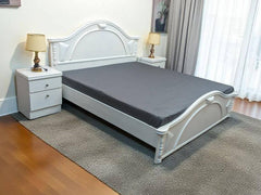 King Size Bed With 2 Side Tables