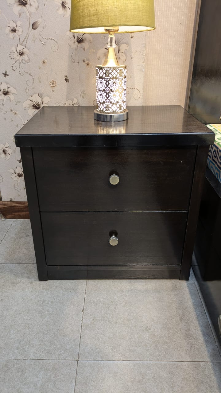King Size Bed With Storage Drawers and 2 Side Tables