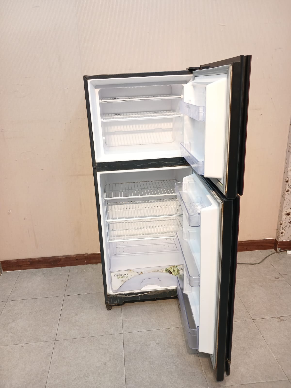 Dawlance Refrigerator