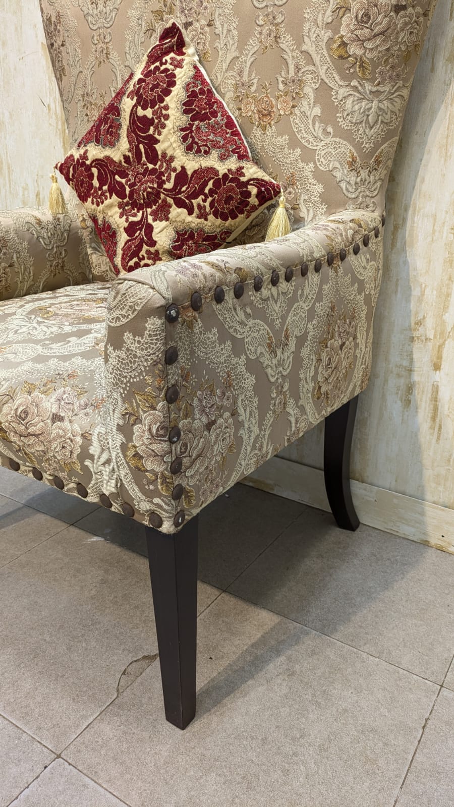 High back chair