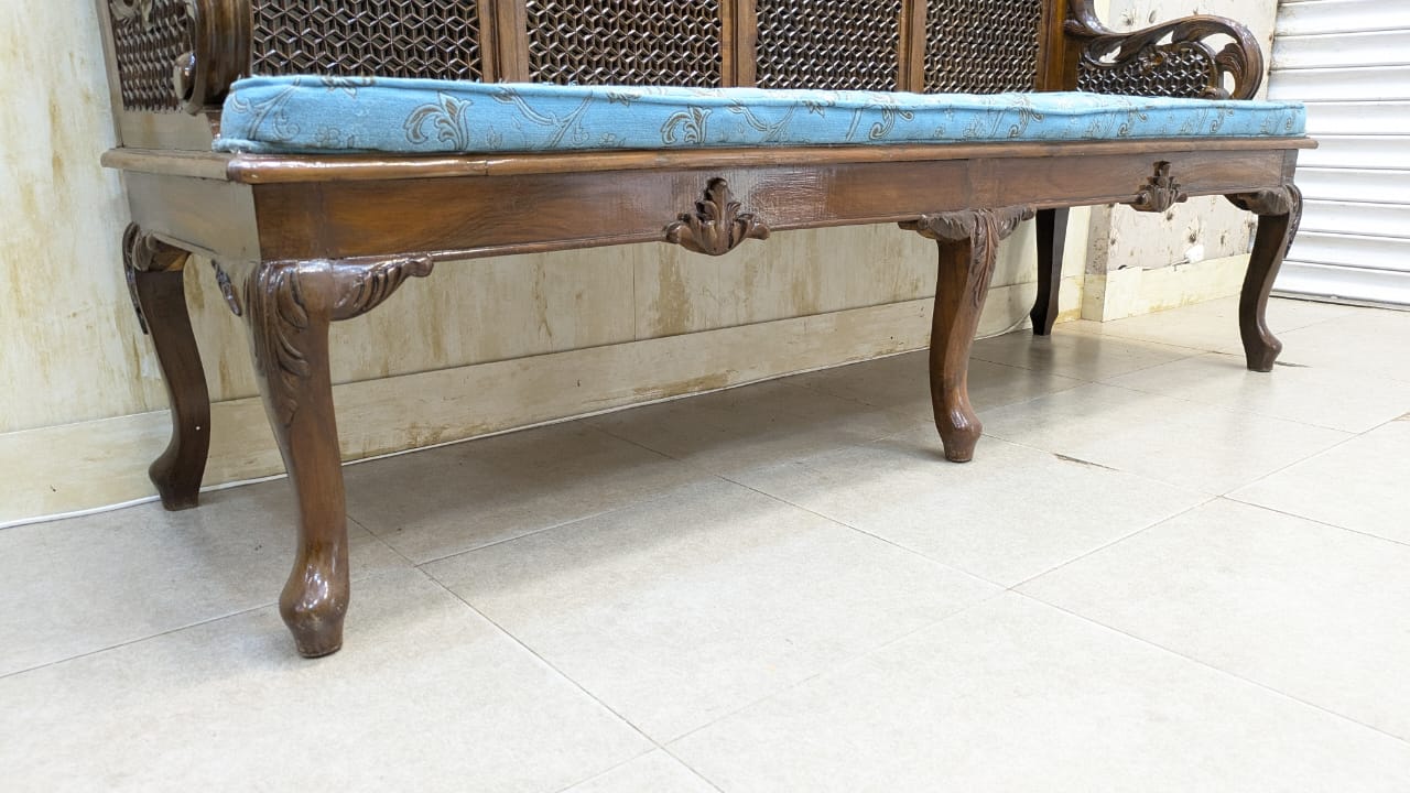 Antique 5 Seater Sofa Set