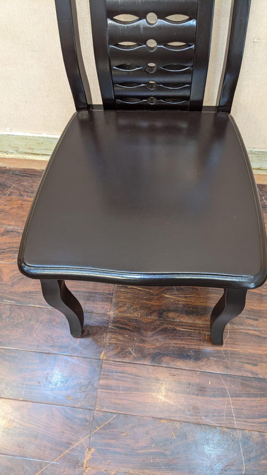 6 Seater Dining Table