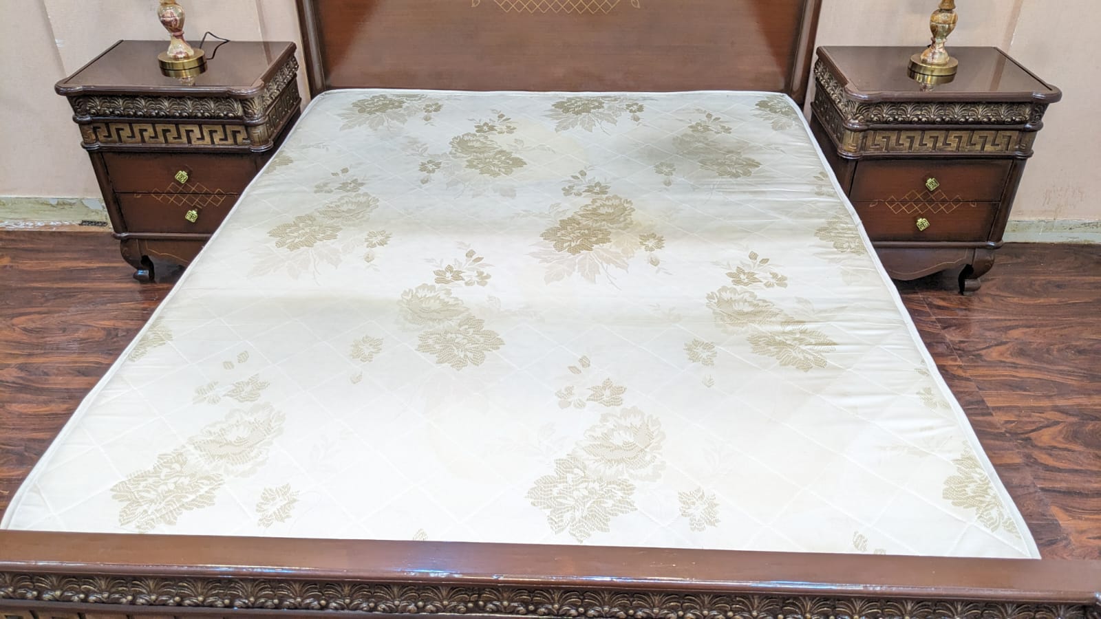 Queen Size Bedroom Set