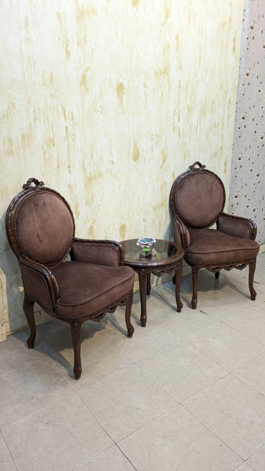 Beautiful Solid Sheesham Wood Coffee Chair Set