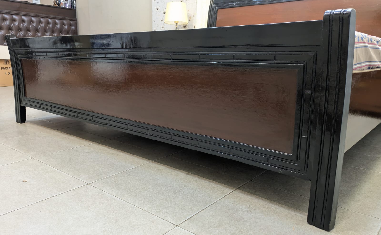 King Size Bed With 2 Side tables