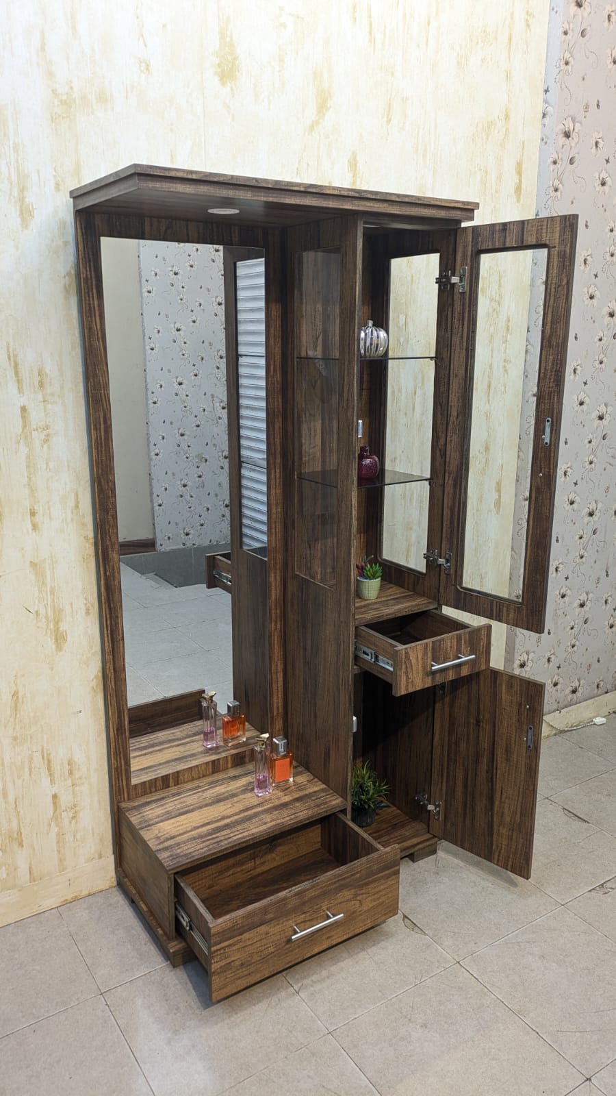 Brand new dressing table