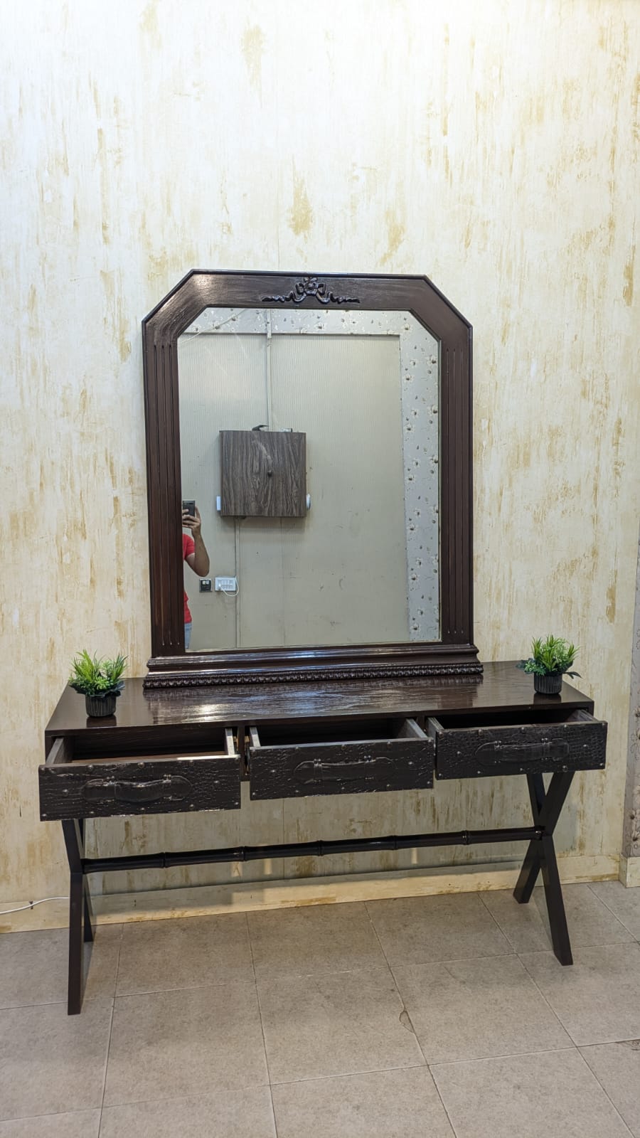 Console with Wall-Mounted Mirror