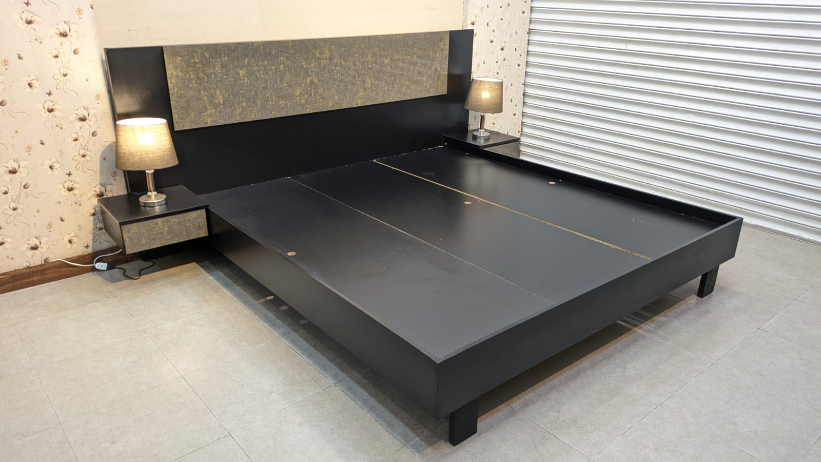 Habitt Novak King Size Bed Set with Mattress
