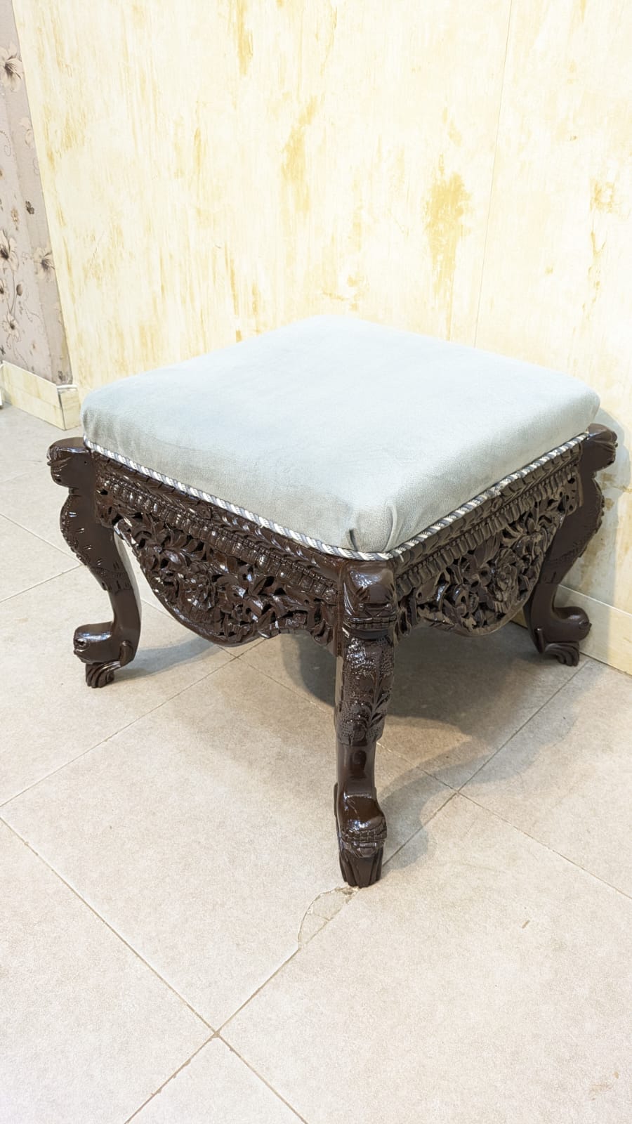 Sheesham Wood Pair Of peri Chair with Ottoman