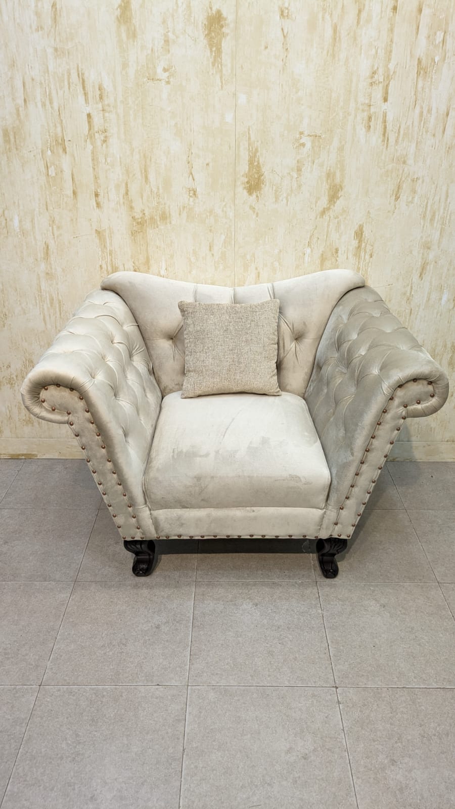 Comfortable 7 Seater Sofa Set