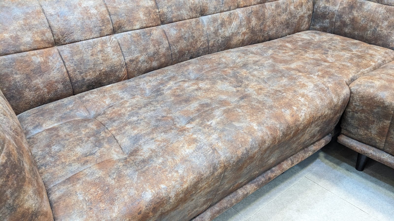 Comfortable 6 Seater L Shape Sofa Set