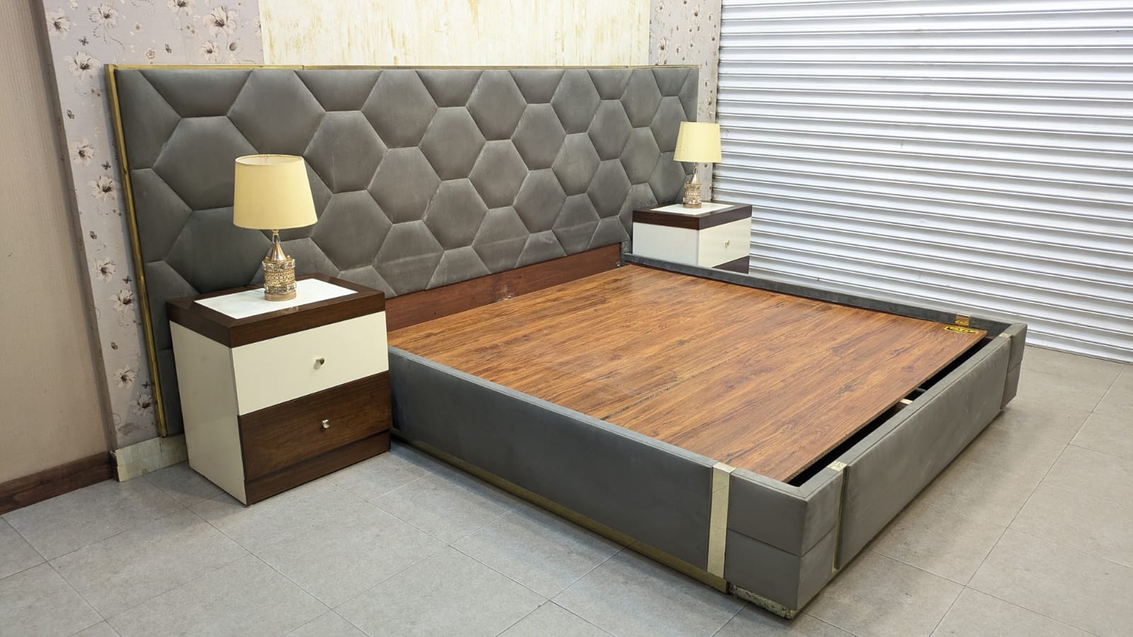 Modern King Size Bed Set
