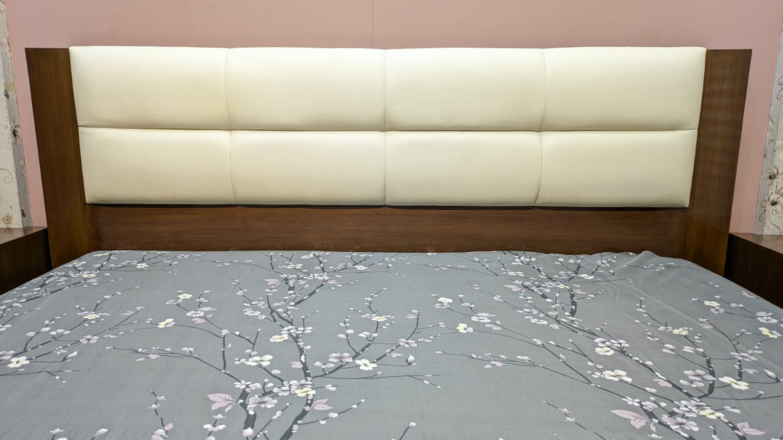 Low Height king Size Bed Set