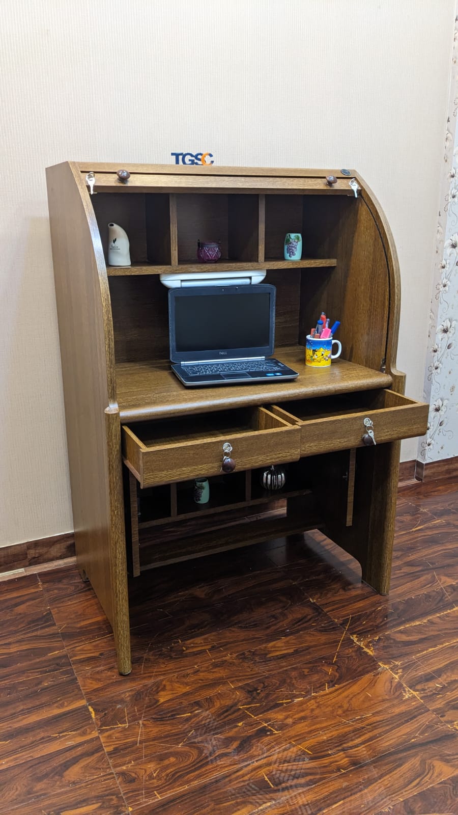 ✨ Imported ✨ Roll Top Desk