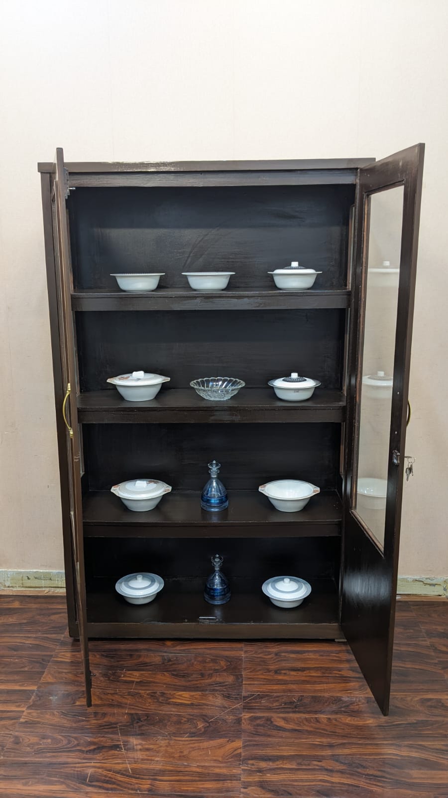 2 Door Corckery Divider