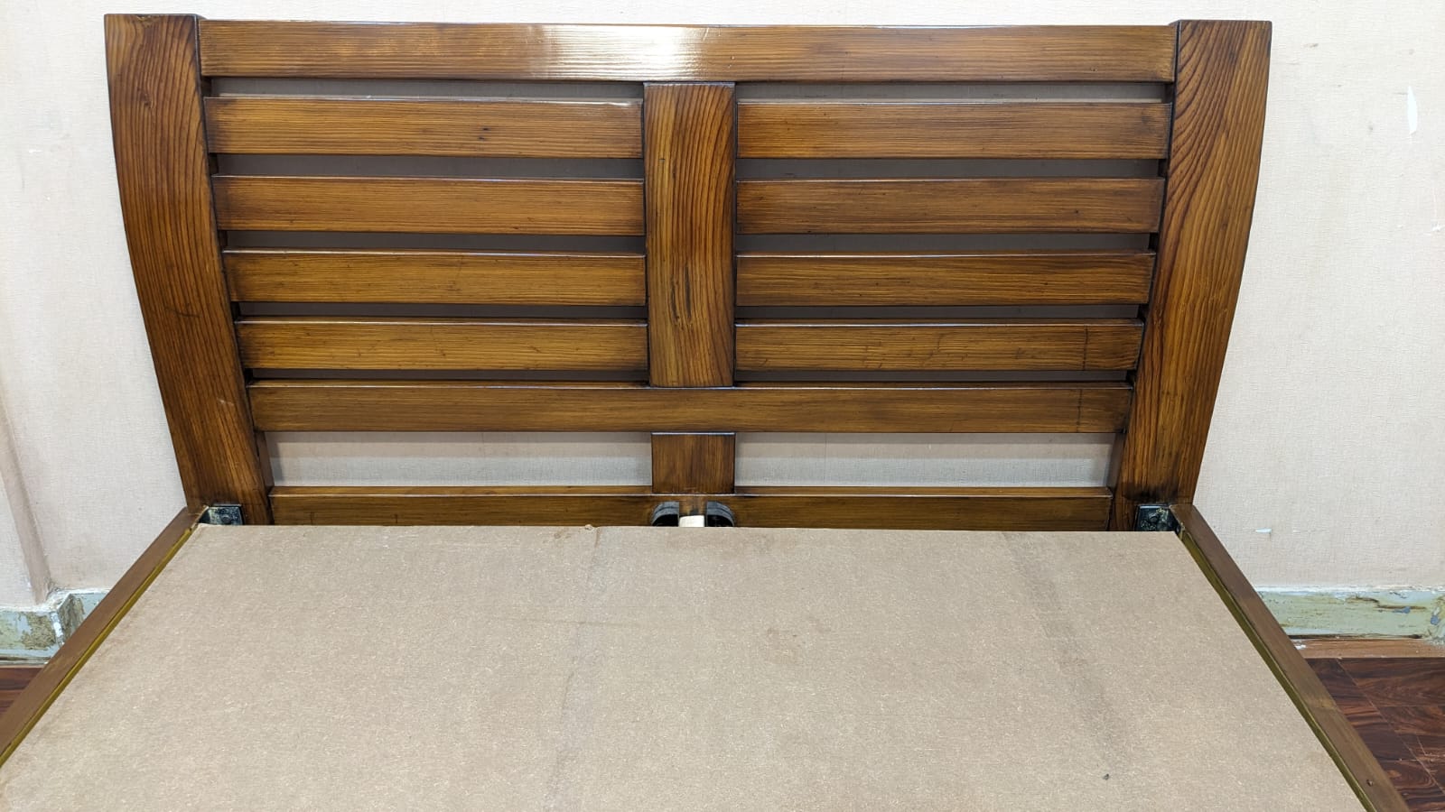 Pure Wooden Queen Size Bed