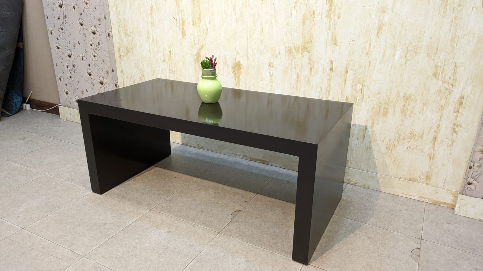 Center table