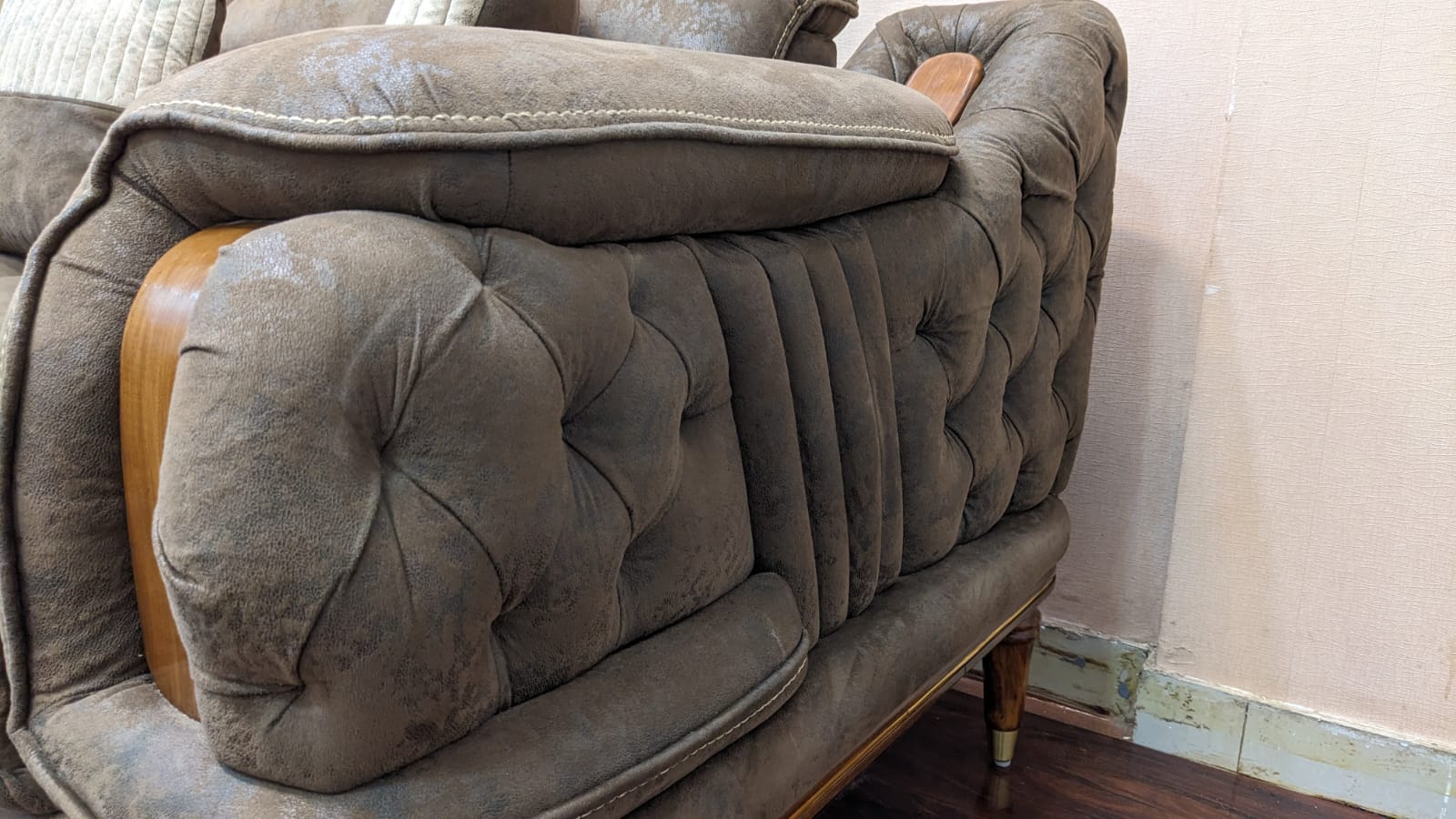 🔥Roshaan Furniture 🔥 Turkish Inspired 5 Seater Sofa Set with Tables