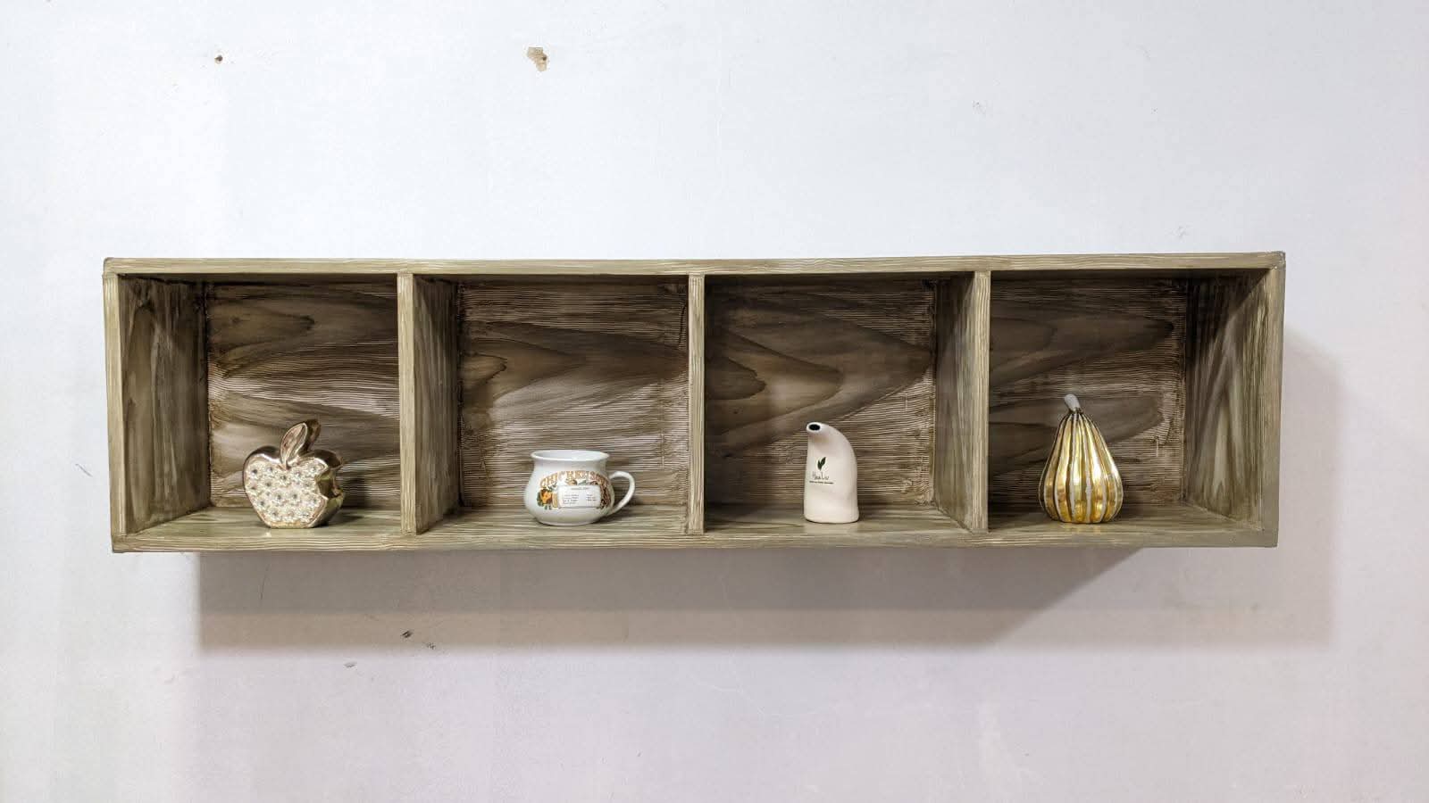 Wall Mounted Shelve