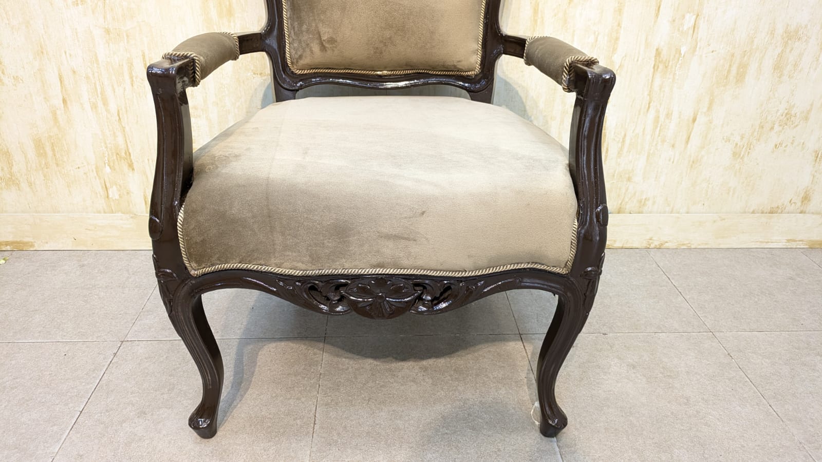 Room Chair