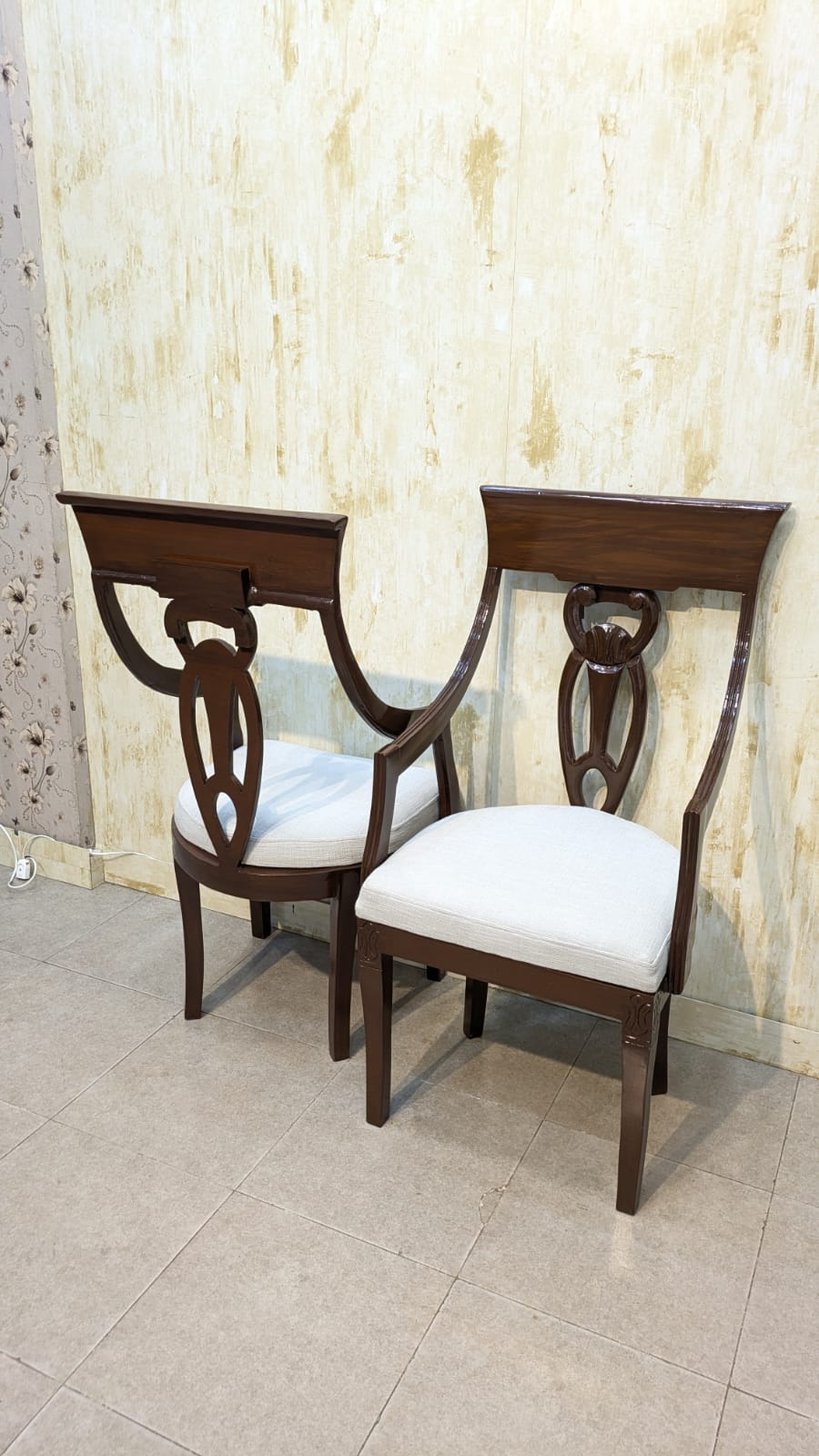 Premium Solid Sheesham Wood 4 Seater Dining Table