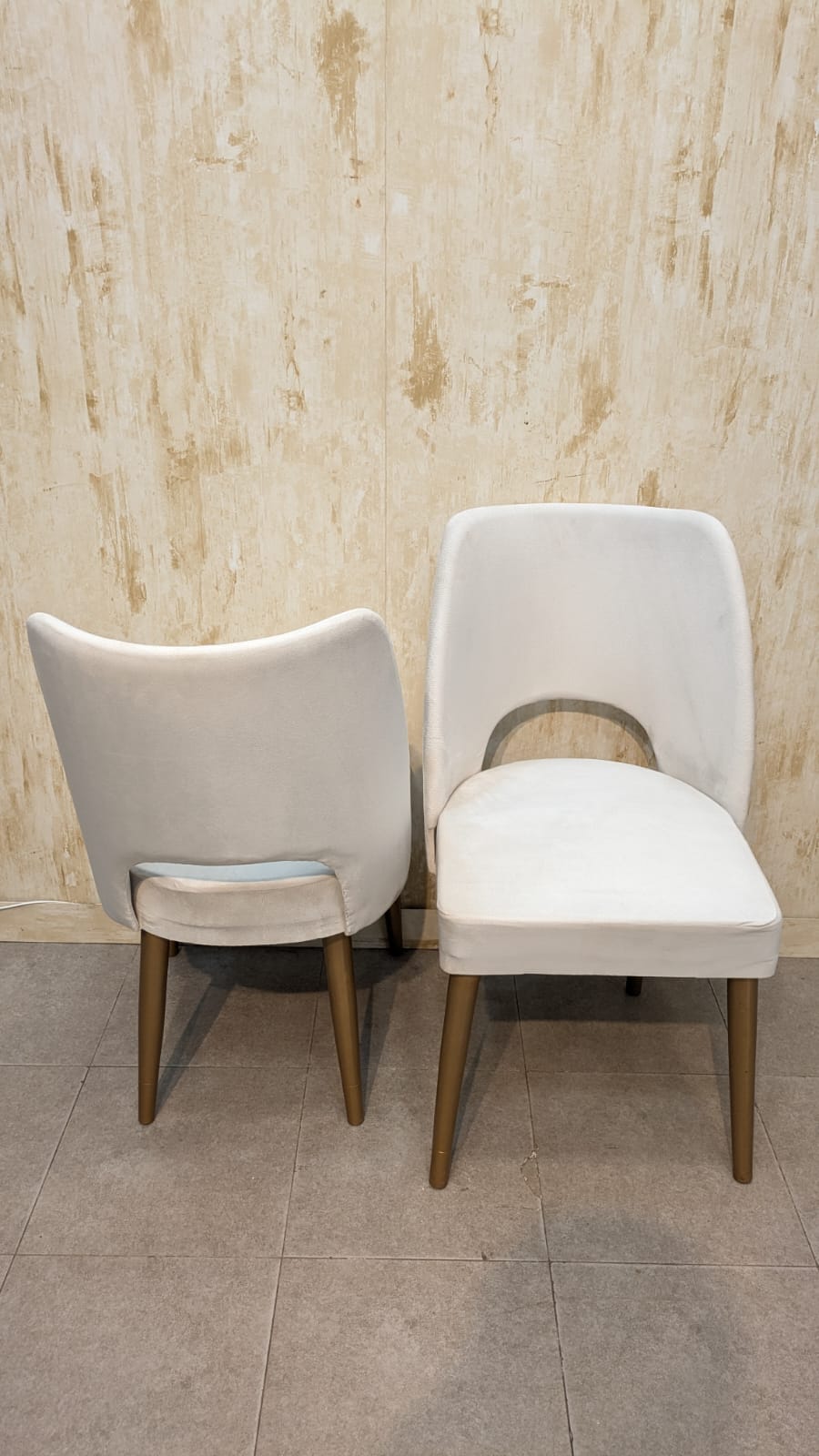 4 Seater Dining Table