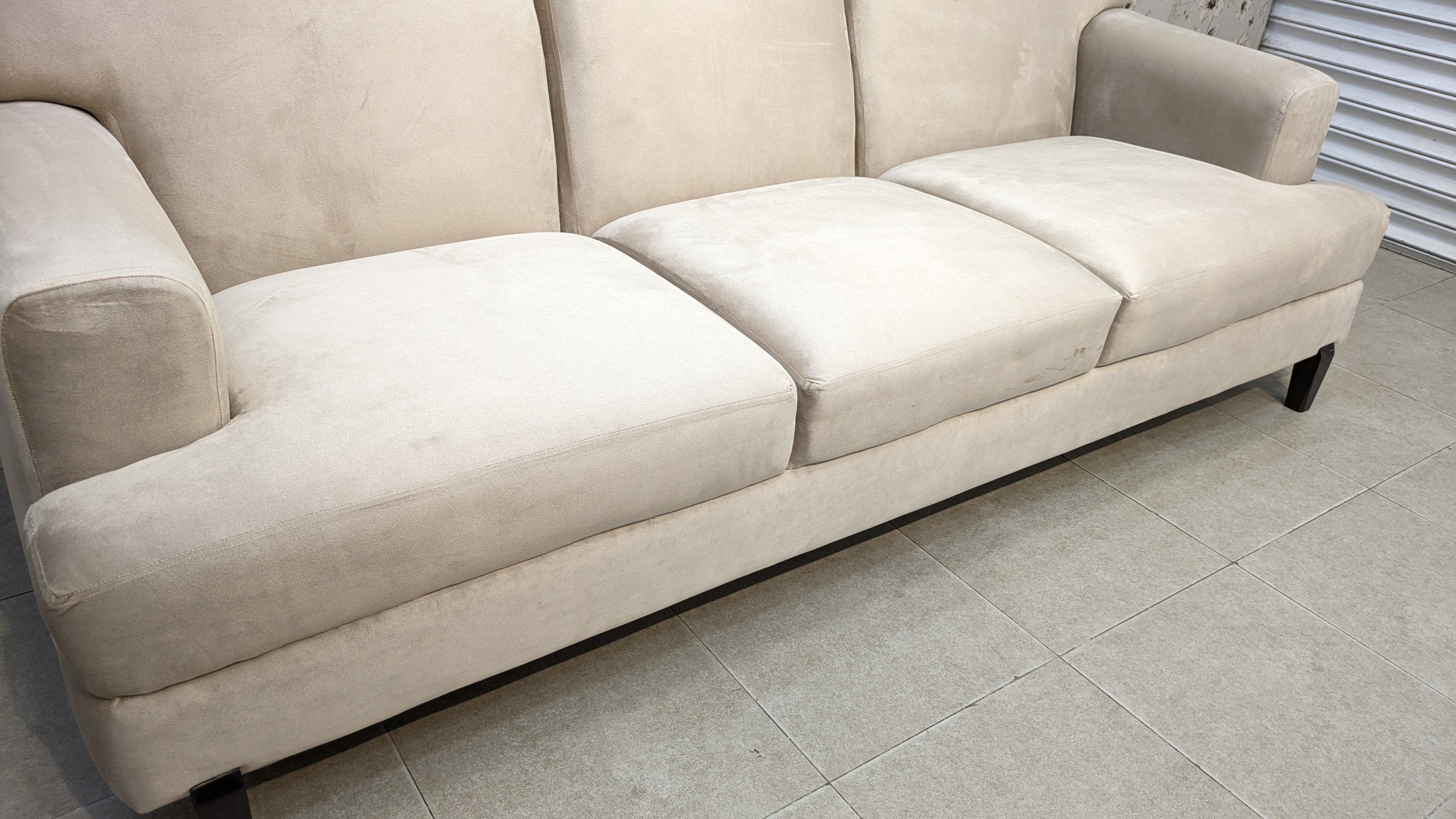 Imported Home Centre Dubai 6 Seater Sofa Set