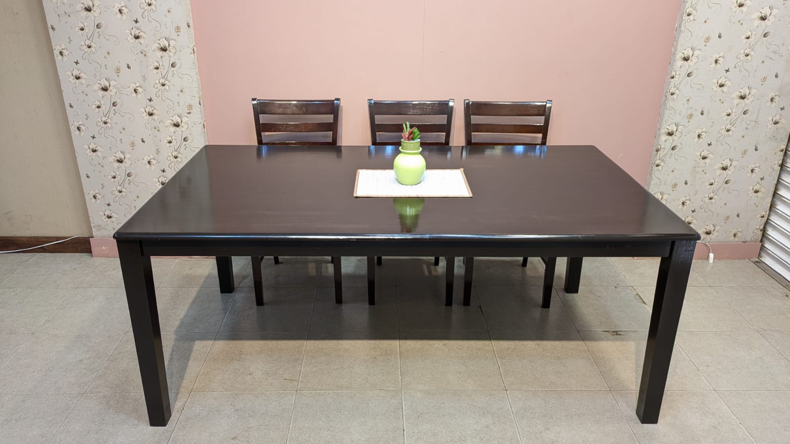 Imported Made In Malaysia 8 Seater Dining Table Set