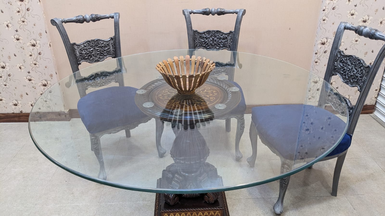 Solid Sheesham Wood 6 Seater Round Dining Table